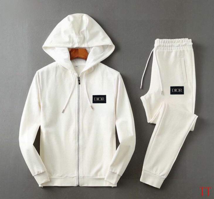 Picture of Dior Sweater Suits _SKUDiorM-5XL20tr12638732